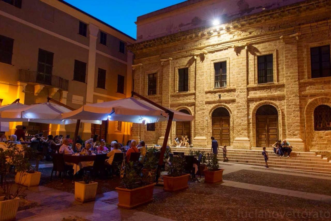 Alghero Old Town Apartment Steps To Sea And Scenic Ramparts Экстерьер фото