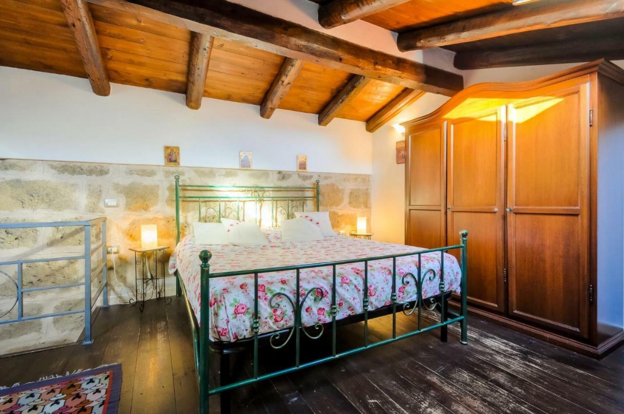 Alghero Old Town Apartment Steps To Sea And Scenic Ramparts Экстерьер фото